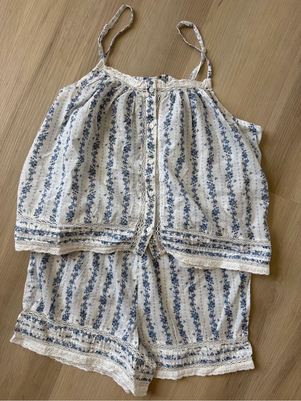 White & Blue Floral Lace-Trim Two-Piece Set